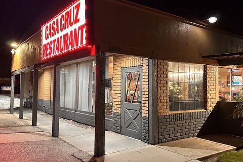 Casa Cruz Restaurant